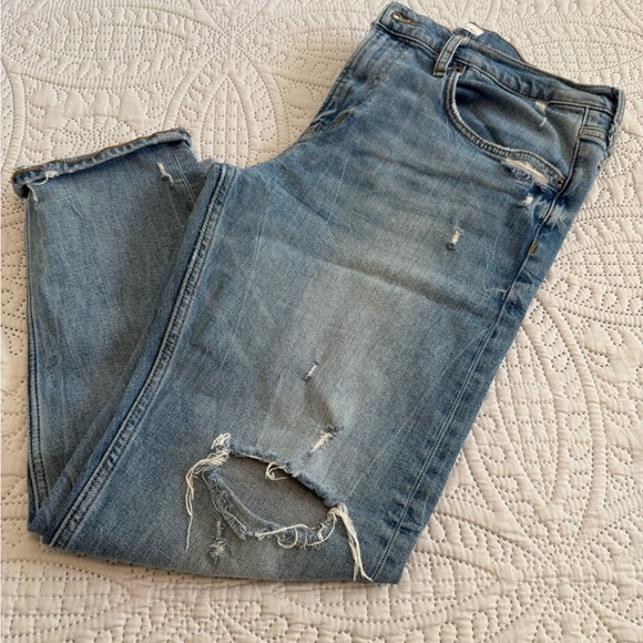 Zara Blue Relaxed Jeans with Natural Fading - Picture 7 of 9